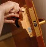 Locksmith Key Store Los Angeles, CA 310-844-9293 - new-locks-installation
